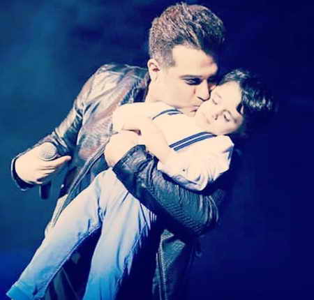 دانلود آهنگ من حالم خرابه و بازم داره میسوزه قلب من پشت این سکوت من حمید عسکری Mp3 دانلود آهنگ من حالم خرابه و بازم داره میسوزه قلب من پشت این سکوت من حمید عسکری Mp3