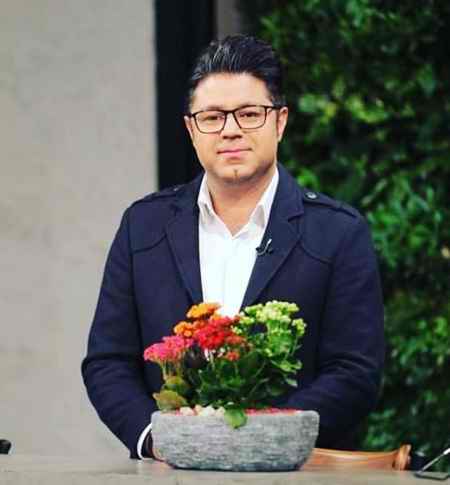 دانلود آهنگ بگو چگونه بگذرم از آن نگاه مشرقی حجت اشرف زاده Mp3 دانلود آهنگ بگو چگونه بگذرم از آن نگاه مشرقی حجت اشرف زاده Mp3