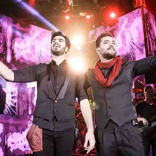 دانلود آهنگ تورو دیدمت یهو این دل من وا شد بیا تو آسمون این دل من ماه شو ماکان بند Mp3 دانلود آهنگ تورو دیدمت یهو این دل من وا شد بیا تو آسمون این دل من ماه شو ماکان بند Mp3