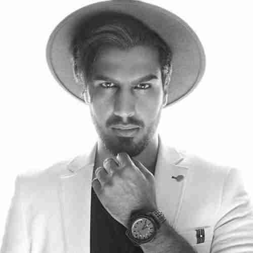 دانلود آهنگ همه چی عوض شد بلد شد راه دلبری و سادگیشو ماکان بند Mp3 دانلود آهنگ همه چی عوض شد بلد شد راه دلبری و سادگیشو از دست داد ندیده بودم اینجوری شو ماکان بند Mp3