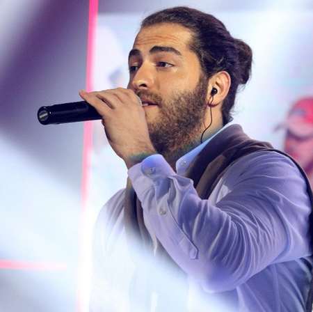 دانلود آهنگ منم یه آدمی که دیگه نمیسازه با هیشکی مسیح Mp3