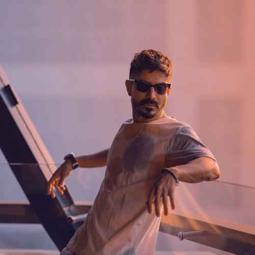 دانلود آهنگ بگو چشمات تنهام نذاره اگه رفتی یادت بیاره که یکی هست چشم انتظاره مسعود روح نیکان Mp3 دانلود آهنگ بگو چشمات تنهام نذاره اگه رفتی یادت بیاره که یکی هست چشم انتظاره مسعود روح نیکان Mp3