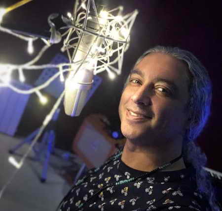 دانلود آهنگ هر موقع که میبینمت دست روی قلبم میذارم مازیار فلاحی Mp3 دانلود آهنگ هر موقع که میبینمت دست روی قلبم میذارم مازیار فلاحی Mp3