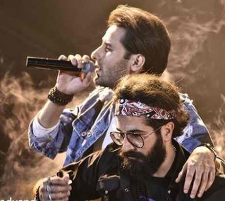 دانلود آهنگ اونی که دوسش دارم داره میمیره داره میمیره مهدی احمدوند Mp3 دانلود آهنگ اونی که دوسش دارم داره میمیره داره میمیره مهدی احمدوند Mp3