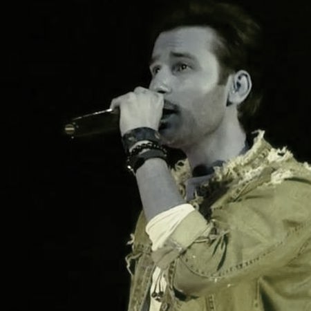 دانلود آهنگ اونکه جدا میکنه عطر نیست مغز توئه اینا که میگی حقیق مهدی احمدوند Mp3 دانلود آهنگ اونکه جدا میکنه عطر نیست مغز توئه اینا که میگی حقیق نیست فرض توئه مهدی احمدوند Mp3