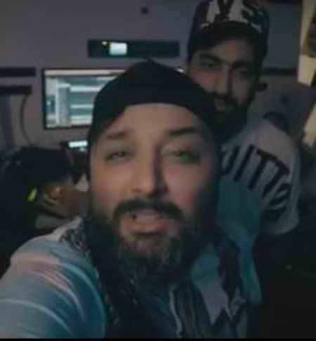 دانلود آهنگ خوب میشه زخمام توی دستاتت غمو یادم میره مهرزاد امیرخانی Mp3 دانلود آهنگ خوب میشه زخمام توی دستاتت غمو یادم میره مهرزاد امیرخانی Mp3