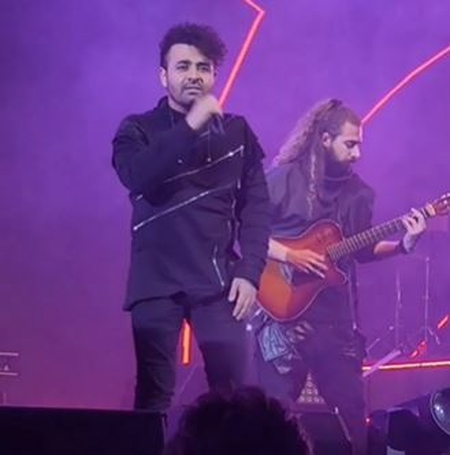 دانلود آهنگ بیدارم و خواب میبینم حالم از این بدترم میشه تو تنهایی میثم ابراهیمی Mp3 دانلود آهنگ بیدارم و خواب میبینم حالم از این بدترم میشه تو تنهایی میثم ابراهیمی Mp3