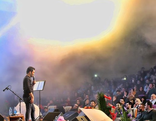 دانلود آهنگ ماه منی دور میزنی قلب منو لجبازی نکن میثم ابراهیمی Mp3 دانلود آهنگ ماه منی دور میزنی قلب منو لجبازی نکن خواهشا هیچ جا نرو میثم ابراهیمی Mp3