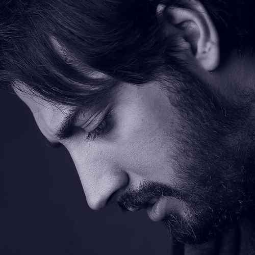 دانلود آهنگ یه جوری عاشقت میشم صداش دنیارو برداره کسی جز تو میلاد بابایی Mp3 دانلود آهنگ یه جوری عاشقت میشم صداش دنیارو برداره کسی جز تو نمیتونه منو آروم نگه داره میلاد بابایی Mp3