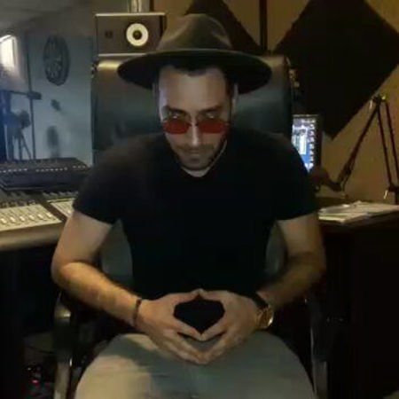 دانلود آهنگ دارم ازت یه خواهش تو به دلت سفارش کن میثاق راد Mp3 دانلود آهنگ دارم ازت یه خواهش تو به دلت سفارش کن میثاق راد Mp3