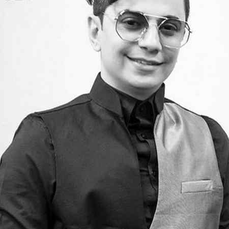 دانلود آهنگ توی تک تک لحظه هام به فکرتم عزیزم نذار همه محسن ابراهیم زاده Mp3 دانلود آهنگ توی تک تک لحظه هام به فکرتم عزیزم نذار همه دردامو من تو خودم بریزم محسن ابراهیم زاده Mp3