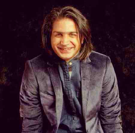 دانلود آهنگ نه امشب که هرشب که حالم خرابه یه جزیرم که دورم یه دریا سرابه محسن یگانه Mp3 دانلود آهنگ نه امشب که هرشب که حالم خرابه یه جزیرم که دورم یه دریا سرابه محسن یگانه Mp3