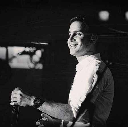 دانلود آهنگ از اولش حق با تو بود انگار که دیر فهمیدمت محسن یگانه Mp3 دانلود آهنگ از اولش حق با تو بود انگار که دیر فهمیدمت محسن یگانه Mp3