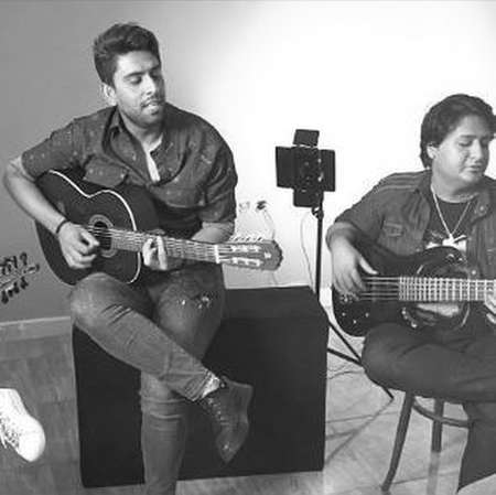 دانلود آهنگ تو نگام کنی بخندم هی دور چشات بگردم ناز و اداتو قربون تویی دوای دردم ناصر پورکرم Mp3 دانلود آهنگ تو نگام کنی بخندم هی دور چشات بگردم ناز و اداتو قربون تویی دوای دردم ناصر پورکرم Mp3