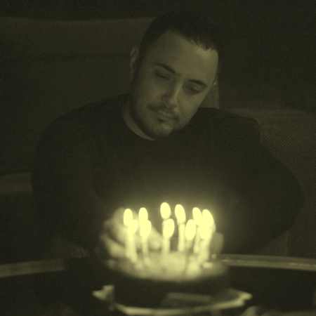 دانلود آهنگ یه روز عاشقونه دوباره با توئه دیوونه کنارت ناصر زینعلی Mp3 دانلود آهنگ یه روز عاشقونه دوباره با توئه دیوونه کنارت یه جور دیگم به جون تو دروغ نمیگم ناصر زینعلی Mp3