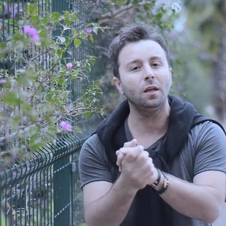 دانلود آهنگ وقتی که بارون میخوره میخوره آروم میخوره رو تن خاکو خیس خیابون ندیم Mp3 دانلود آهنگ وقتی که بارون میخوره میخوره آروم میخوره رو تن خاکو خیس خیابون ندیم Mp3