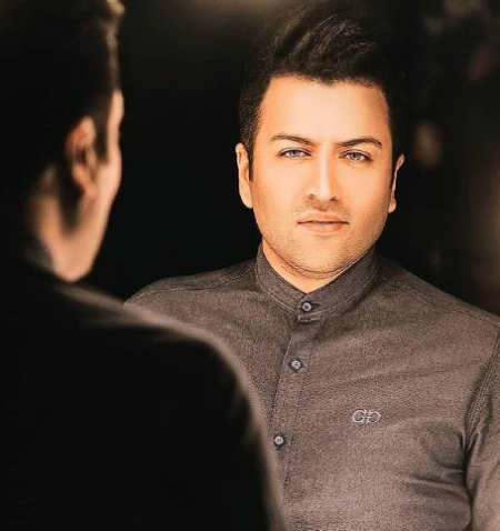 دانلود آهنگ در دام تو افتادم و در چشم تو گیرم میترسم از این دام که ناکام بمیرم پویا بیاتی Mp3 دانلود آهنگ در دام تو افتادم و در چشم تو گیرم میترسم از این دام که ناکام بمیرم پویا بیاتی Mp3