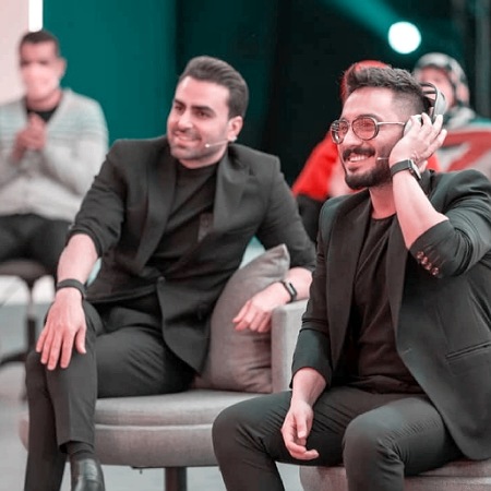 دانلود آهنگ منو تو و یه خونه تو و منه دیوونه یه عالم روزای عاشقونه پازل بند Mp3 دانلود آهنگ منو تو و یه خونه تو و منه دیوونه یه عالم روزای عاشقونه پازل بند Mp3