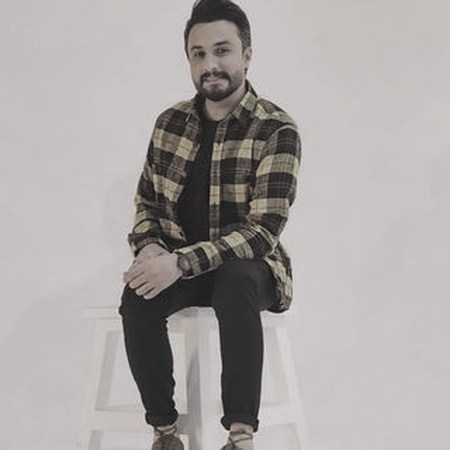 دانلود آهنگ مرا تا کی کنار غم دوری ات مینشانی چرا آخر ز حال دل بی قرارم ندانی راغب Mp3 دانلود آهنگ مرا تا کی کنار غم دوری ات مینشانی چرا آخر ز حال دل بی قرارم ندانی راغب Mp3