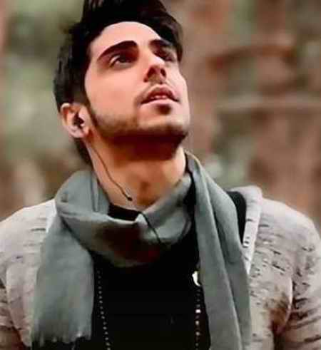 دانلود آهنگ تموم شد احساسی که بینمونه نمیخوام برگردی به خونه پاک میکنم عکساتو رامین بی باک Mp3 دانلود آهنگ تموم شد احساسی که بینمونه نمیخوام برگردی به خونه پاک میکنم عکساتو رامین بی باک Mp3