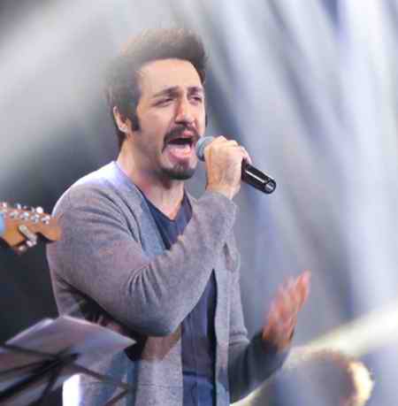 دانلود آهنگ ا اینکه خیلی دیر دیدمت باهات غریبگی نمیکنم رستاک Mp3 دانلود آهنگ ا اینکه خیلی دیر دیدمت باهات غریبگی نمیکنم رستاک Mp3