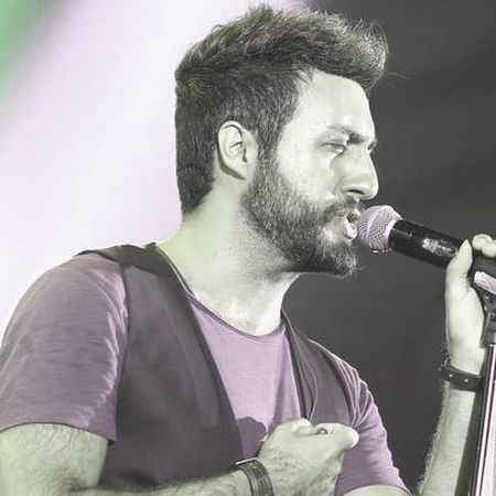 دانلود آهنگ بشین کنار من تو سرمه سکوت حرفات روشنه رستاک Mp3 دانلود آهنگ بشین کنار من تو سرمه سکوت حرفات روشنه رستاک Mp3