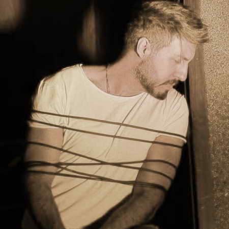 دانلود آهنگ یه جوری بدون تو تنها شدم که حال همه شهر بارونیه رستاک Mp3 دانلود آهنگ یه جوری بدون تو تنها شدم که حال همه شهر بارونیه رستاک Mp3