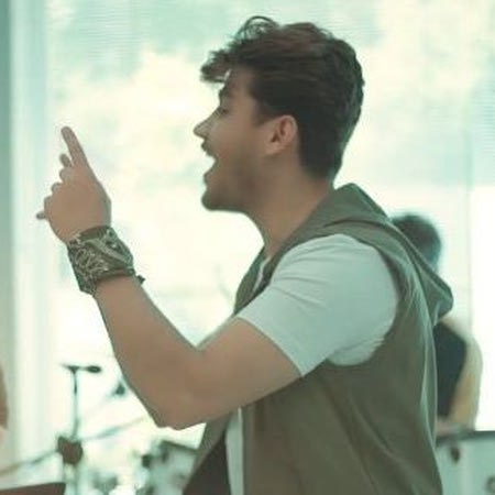 دانلود آهنگ به هیچکی به جز تو میشه که دل بست یکی هست که رضا مریدی Mp3 دانلود آهنگ به هیچکی به جز تو میشه که دل بست یکی هست که جونش به جون تو بسته اس رضا مریدی Mp3