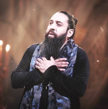 دانلود آهنگ عشق من دل نکن از من از این آغوش خالی از من از این دیوونه حالی روزبه نعمت الهی Mp3