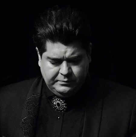 دانلود آهنگ دل پر از وسوسه و آشوب است بین تاریکی و نور به کدام مذهب هستین سالار عقیلی Mp3 دانلود آهنگ دل پر از وسوسه و آشوب است بین تاریکی و نور به کدام مذهب هستین سالار عقیلی Mp3