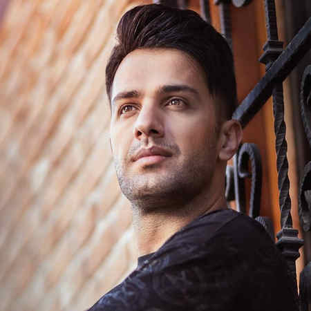 دانلود آهنگ حواس تو میره پی خواسته ی اون صالح رضایی Mp3 دانلود آهنگ حواس تو میره پی خواسته ی اون من واسه تو میمیرمو تو واسه اون صالح رضایی Mp3