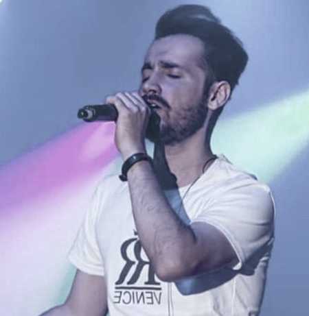 دانلود آهنگ تو ذهنش امپراطورم کرد دردگیر چشمای شورم کرد سامان جلیلی Mp3 دانلود آهنگ تو ذهنش امپراطورم کرد دردگیر چشمای شورم کرد سامان جلیلی Mp3