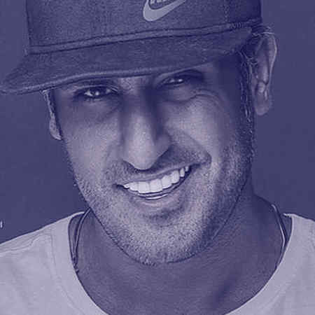 دانلود آهنگ وقتی عطرت نمیمونه رو لباسم بذار بقیه ی روزامو ببازم شهاب مظفری Mp3 دانلود آهنگ وقتی عطرت نمیمونه رو لباسم بذار بقیه ی روزامو ببازم شهاب مظفری Mp3