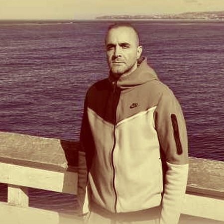 دانلود آهنگ تو کوچه بارونه بمون من جای تو میرم از اینجا سینا سرلک Mp3 دانلود آهنگ تو کوچه بارونه بمون من جای تو میرم از اینجا سینا سرلک Mp3