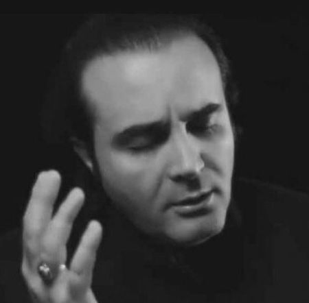 دانلود آهنگ ببند چشماتو یه لحظه رو دنیایی که زیبا نیست سینا سرلک Mp3 دانلود آهنگ ببند چشماتو یه لحظه رو دنیایی که زیبا نیست سینا سرلک Mp3