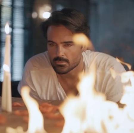 دانلود آهنگ وقتی سرم رو شونه هاته حتی اگه بیاد آسمون زمین سهراب پاکزاد Mp3 دانلود آهنگ وقتی سرم رو شونه هاته حتی اگه بیاد آسمون زمین تورو میخوام همین سهراب پاکزاد Mp3