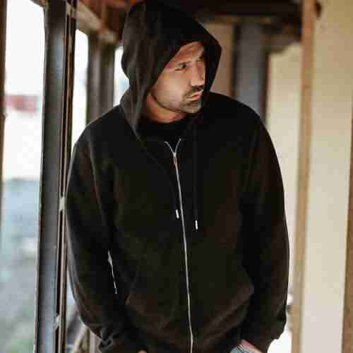 دانلود آهنگ بس نیس اونا میخوان جاتو بگیرن نمیتونن کم نیس خودم یه کاری میکنم با من نمونن یاسین ترکی Mp3