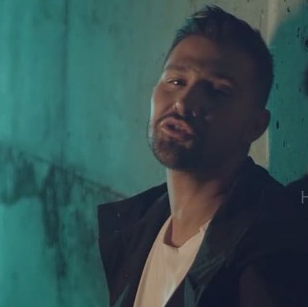 دانلود آهنگ وایسا جلو منو دنیامو ببین تصویر توی چشمامو ببین درکش واسه تو سخته میدونم حرفه دلمه فکر کن دیوونم یاسین ترکی Mp3 دانلود آهنگ وایسا جلو منو دنیامو ببین تصویر توی چشمامو ببین درکش واسه تو سخته میدونم حرفه دلمه فکر کن دیوونم یاسین ترکی Mp3