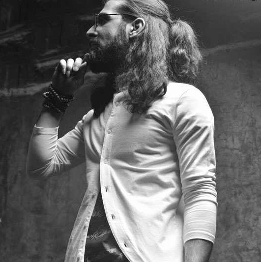 دانلود آهنگ وقتی کلاغی روی شانم نشست حمید هیراد Mp3 دانلود آهنگ وقتی کلاغی روی شانم نشست حمید هیراد Mp3