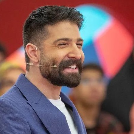 دانلود آهنگ به چه دلواپسی نابی به سرم زده بی خوابی صبرم شده لبریز کجایی حمید هیراد Mp3 دانلود آهنگ به چه دلواپسی نابی به سرم زده بی خوابی صبرم شده لبریز کجایی حمید هیراد Mp3