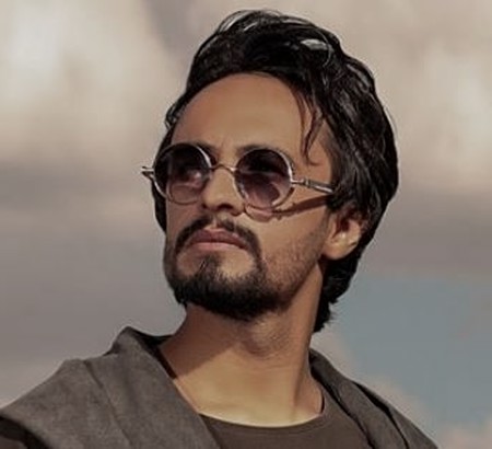 دانلود آهنگ این همه جلوه و در پرده نهانی گل من و این همه پرده و از جلوه عیانی گل من راغب Mp3 دانلود آهنگ این همه جلوه و در پرده نهانی گل من و این همه پرده و از جلوه عیانی گل من راغب Mp3