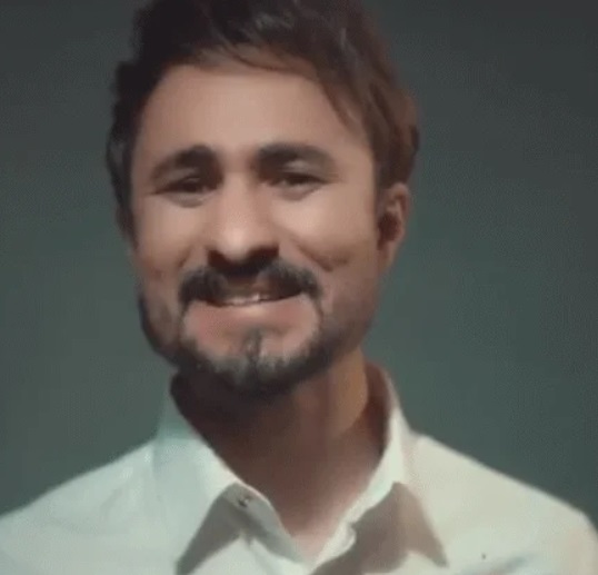 دانلود آهنگ داری میری و بارونه جز دلم همه چی آرومه چی شده آخه این راغب Mp3 دانلود آهنگ داری میری و بارونه جز دلم همه چی آرومه چی شده آخه این همه با من داری بد میشی راغب Mp3