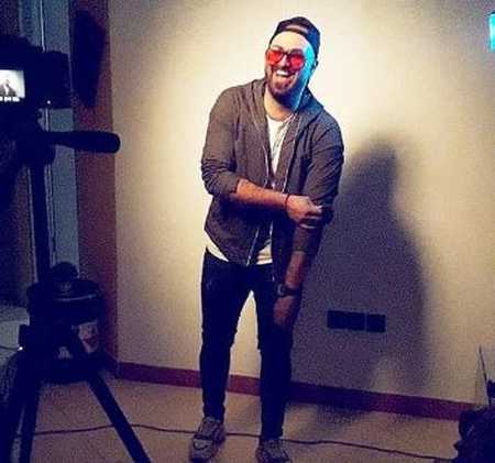 دانلود آهنگ دارم دیوونه میشم از نبود تو تو لحظه هام احمد صفایی Mp3 دانلود آهنگ دارم دیوونه میشم از نبود تو تو لحظه هام احمد صفایی Mp3