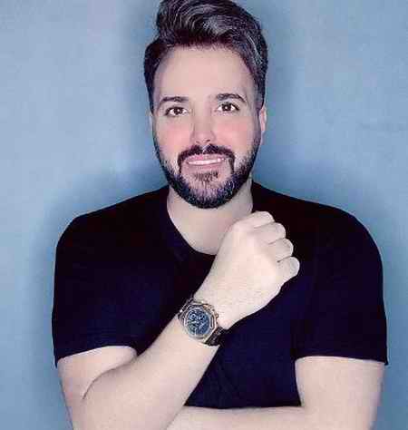 دانلود آهنگ دارم یه مردو میبینم تویی پیشش نشستی علی عبدالمالکی Mp3 دانلود آهنگ دارم یه مردو میبینم تویی پیشش نشستی علی عبدالمالکی Mp3