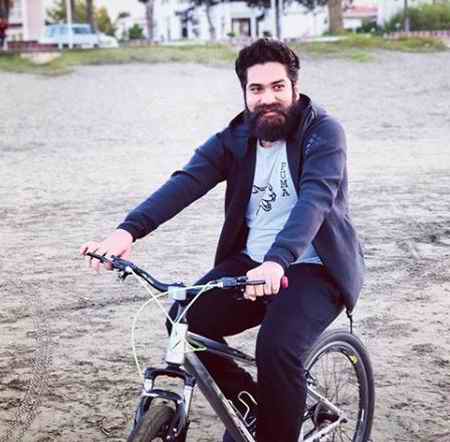 دانلود آهنگ از اینجا میروم روزی تو میمانی و فصلی زرد بگو با این خزان آرزوهایم چه خواهی کرد علی زند وکیلی Mp3 دانلود آهنگ از اینجا میروم روزی تو میمانی و فصلی زرد بگو با این خزان آرزوهایم چه خواهی کرد علی زند وکیلی Mp3