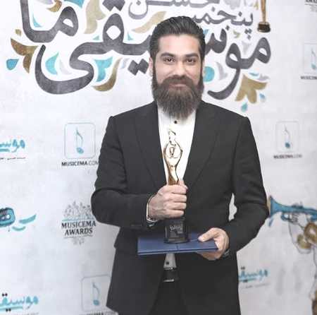 دانلود آهنگ خدایا به جانم نمانده قراری ببارو بگو با دل من به ابرت به نرمی ببارو علی زند وکیلی Mp3 دانلود آهنگ خدایا به جانم نمانده قراری ببارو بگو با دل من به ابرت به نرمی ببارو علی زند وکیلی Mp3