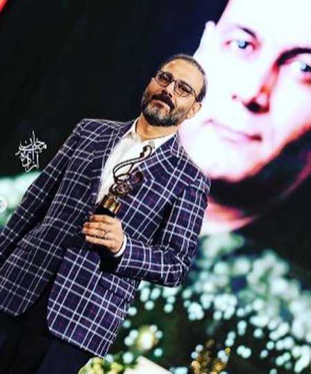 دانلود آهنگ من به دستان تو پل بستم به زیباتر شدن از تو میخواهم از این هم با تو تنهاتر شدن علیرضا قربانی Mp3 دانلود آهنگ من به دستان تو پل بستم به زیباتر شدن از تو میخواهم از این هم با تو تنهاتر شدن علیرضا قربانی Mp3