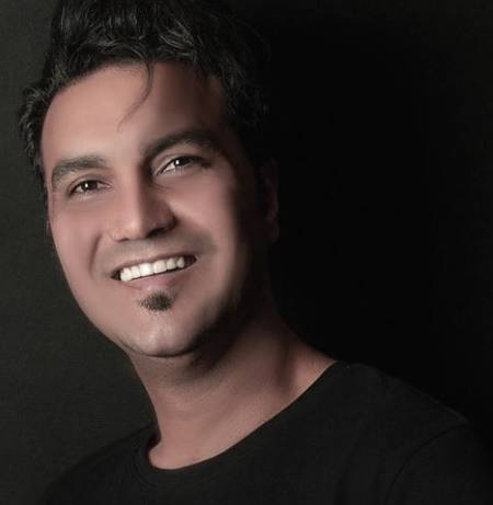 دانلود آهنگ درسته پیرم اما حافظم خوب سر جاشه درست میبینمت حتی اگه عینک نباشه علیرضا روزگار Mp3 دانلود آهنگ درسته پیرم اما حافظم خوب سر جاشه درست میبینمت حتی اگه عینک نباشه علیرضا روزگار Mp3