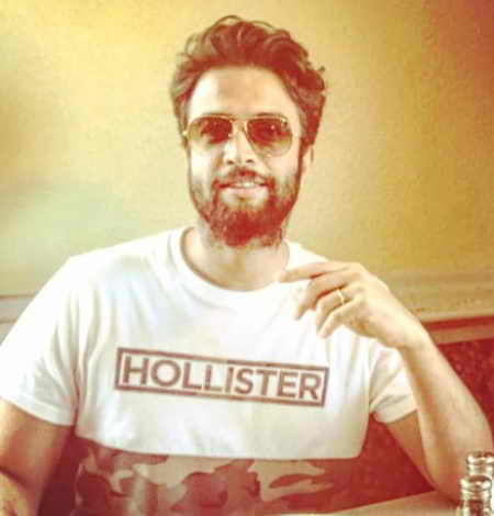 دانلود آهنگ رفیقی که یه رنگه باهات تا پای مرگه وقتی که اسمت میاد واسه تو با سر میاد بنیامین بهادری Mp3 دانلود آهنگ رفیقی که یه رنگه باهات تا پای مرگه وقتی که اسمت میاد واسه تو با سر میاد بنیامین بهادری Mp3