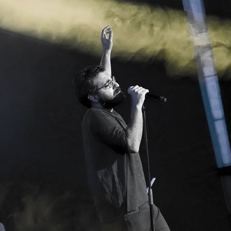 دانلود آهنگ تنها تویی تو که میتپی به نبض این رهایی تو فارغ از وفور سایه هایی چارتار Mp3 دانلود آهنگ تنها تویی تو که میتپی به نبض این رهایی تو فارغ از وفور سایه هایی چارتار Mp3